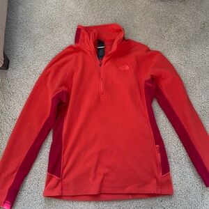 Coral and pink fleece 1/4 zip The North Face sweatshirt
